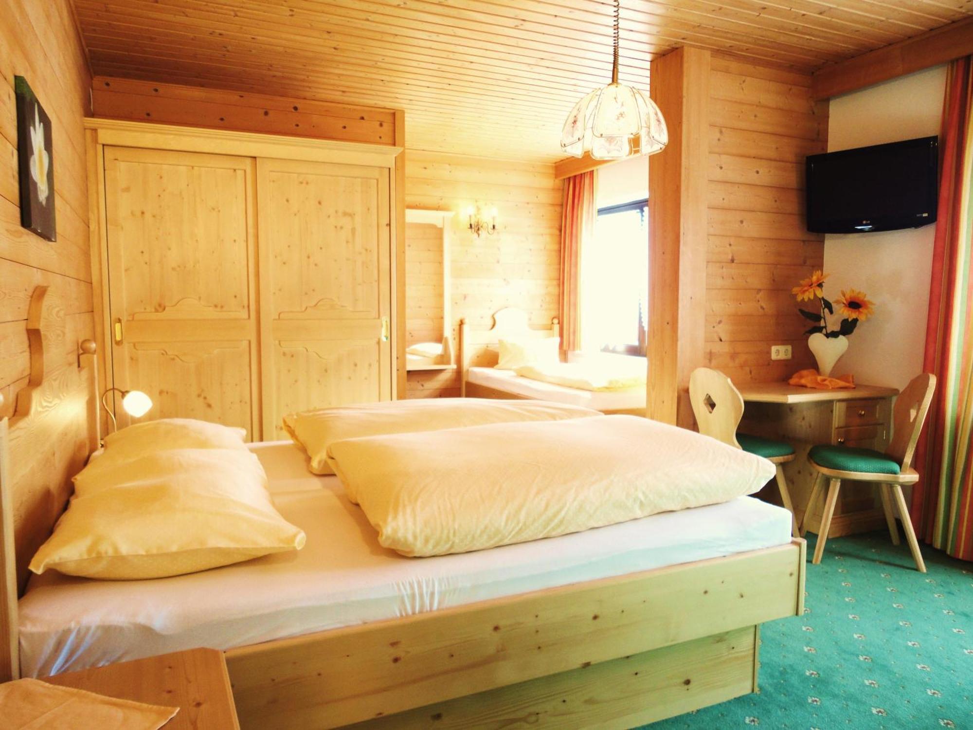 Alpenhof Schwaiger - Hotel Garni Mühlbach am Hochkönig Extérieur photo